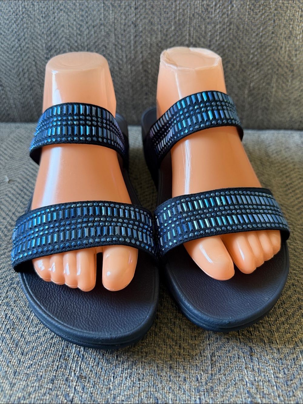 FitFlop Women’s Incastone Microfiber Blue Studs Embellished Slip On Sandal Sz: 8